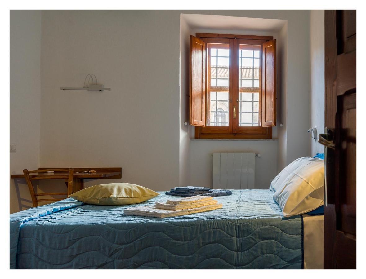 Hotel Monastero Santa Chiara Oristano Esterno foto